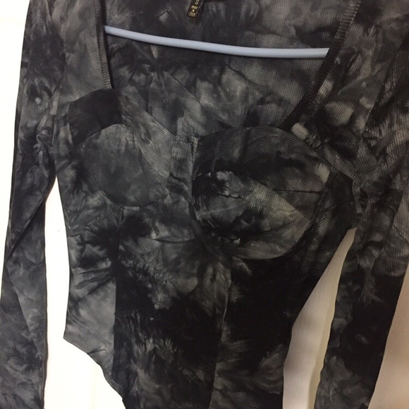 Bodysuit - Picture 2 of 3